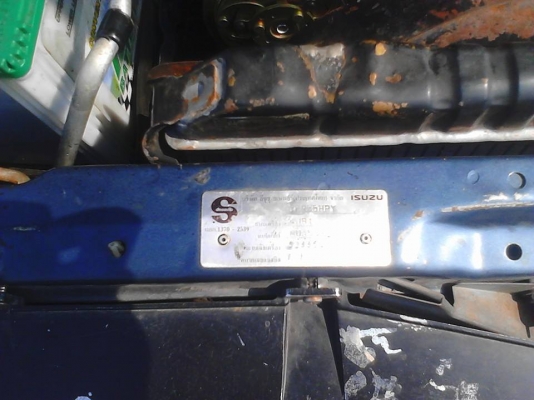 ขาย ISUZU   DRAGONEYE  2.8 SL  ปี1999  รถบ้าน พาวเวอร์  เครื่องเเน่น ช่วงล่างดี  สีสวย เเอร์เย็น  ยางดี ภายในไม่โทรม  พร้อมใช้  ภาษี 59 คับ    0876835269    0944241092