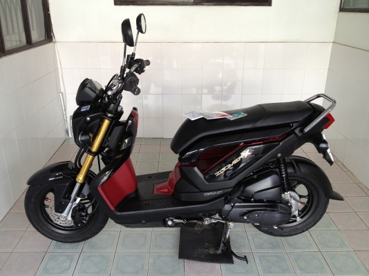 Zoomer-x ตัวTOP โฉมปัจจุบัน วิ่ง6000 ปี57 (ของแถม 4 รายการ)