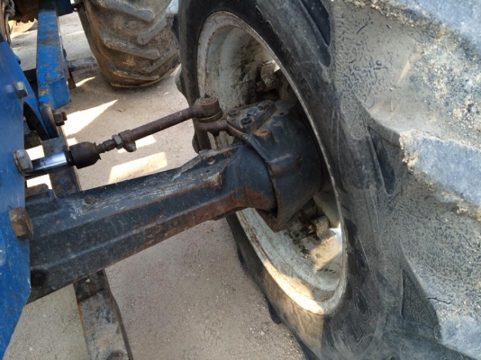 ขาย ford 6610 2 เพลา คานหน้าคาราโร่ทะเบียนเต็ม ภาษีไม่ขาด