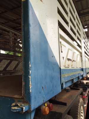 หางลูกพ่วง3คานแท้ปี53..สภาพดี สวย..ไม่ค่อยใช้ จอดไว้ในโกดัง..เล่มพร้อม