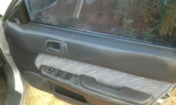 TOYOTA ไฮทอลค 1.6 ปี44 ไฟฟ้า เพาเวอร์ เกี่ยร์ออโต้ ภาษีเต็ม เล้มพร้อมโอน 47,000 ลดเลยครับ