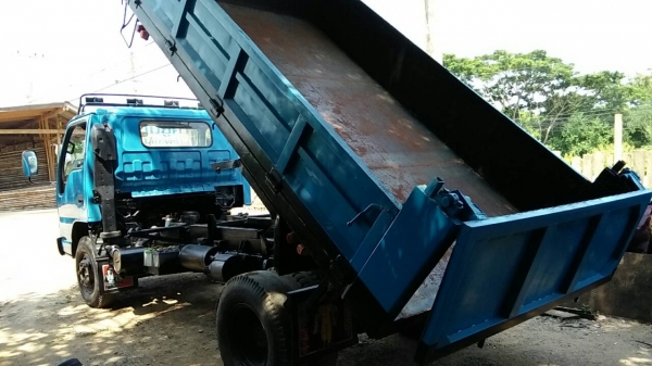 NPR 120 สวยๆ F หน้าหลัง เครื่องดีคัทซีสวยตามรูปเลย ราคาตัดกันไปเลยครับ