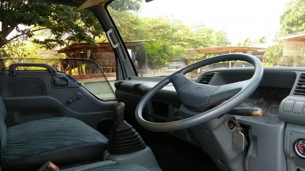 NPR 120 สวยๆ F หน้าหลัง เครื่องดีคัทซีสวยตามรูปเลย ราคาตัดกันไปเลยครับ