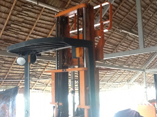 Forklift Toyota 5fbr-10ไฟฟ้าสภาพดีพร้อมแบ็ตฯใช้ได้หลายปีราคาไม่แพงครับ