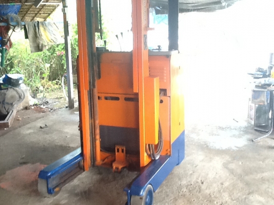 Forklift Toyota 5fbr-10ไฟฟ้าสภาพดีพร้อมแบ็ตฯใช้ได้หลายปีราคาไม่แพงครับ Forklift Toyota 5fbr-10ไฟฟ้าสภาพดีพร้อมแบ็ตฯใช้ได้หลายปีราคาไม่แพงครับ