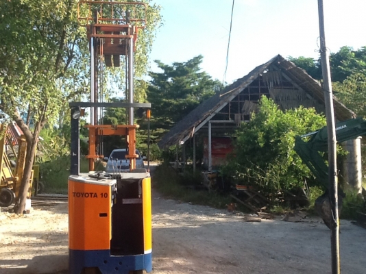 Forklift Toyota 5fbr-10ไฟฟ้าสภาพดีพร้อมแบ็ตฯใช้ได้หลายปีราคาไม่แพงครับ Forklift Toyota 5fbr-10ไฟฟ้าสภาพดีพร้อมแบ็ตฯใช้ได้หลายปีราคาไม่แพงครับ