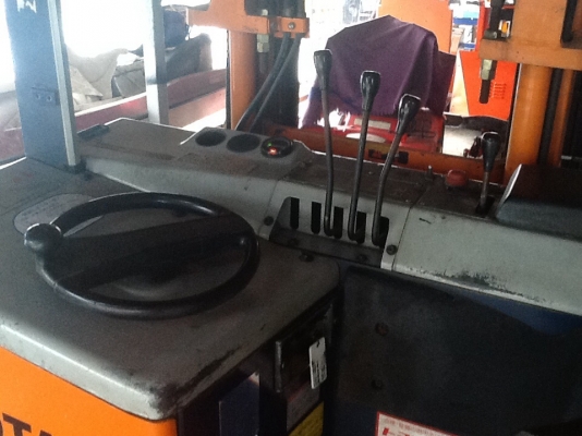 Forklift Toyota 5fbr-10ไฟฟ้าสภาพดีพร้อมแบ็ตฯใช้ได้หลายปีราคาไม่แพงครับ Forklift Toyota 5fbr-10ไฟฟ้าสภาพดีพร้อมแบ็ตฯใช้ได้หลายปีราคาไม่แพงครับ