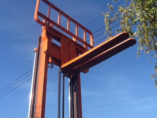 Forklift Toyota 5fbr-10ไฟฟ้าสภาพดีพร้อมแบ็ตฯใช้ได้หลายปีราคาไม่แพงครับ Forklift Toyota 5fbr-10ไฟฟ้าสภาพดีพร้อมแบ็ตฯใช้ได้หลายปีราคาไม่แพงครับ