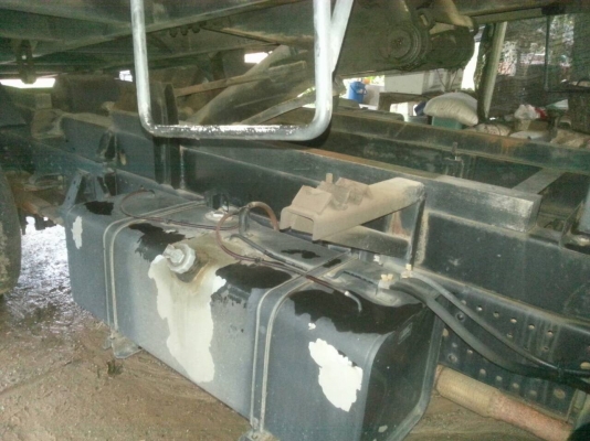 6ล้อดั้ม150แรงISUZU NQR70LY52E5-7101006..ปี52 ไมล์90500กิโล  ไม่เคยบรรทุกดิน ...