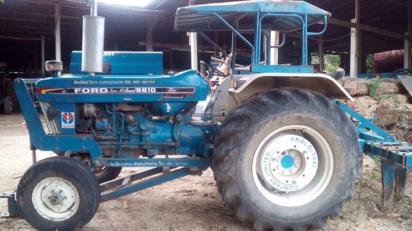 ขายรถไถ FORD 6610 กับ FORD 6640 เครื่องแน่นสภาพดีพร้อมใช้งาน พร้อมอุปกรณ์ ใบดันหน้า+ผานพรวน 7ใบ