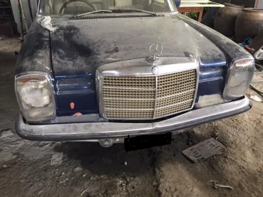 ขายซาก Benz w115/8 220 ดีเซล