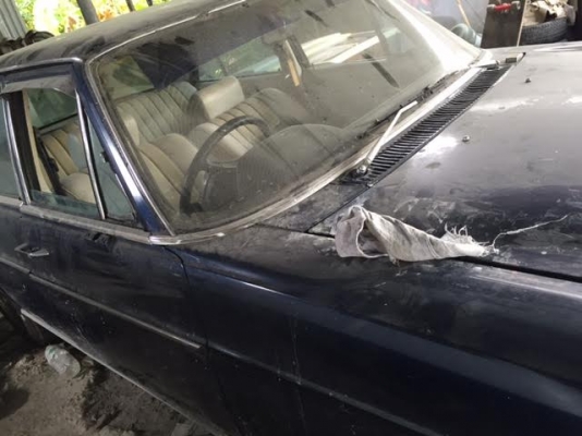 ขายซาก Benz w115/8 220 ดีเซล