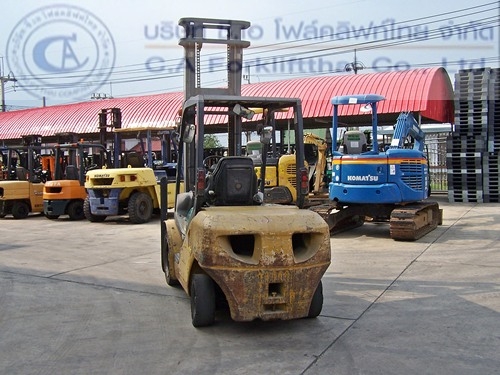 ขาย รถโฟล์คลิฟท์ KOMATSU รุ่น FD30C-15