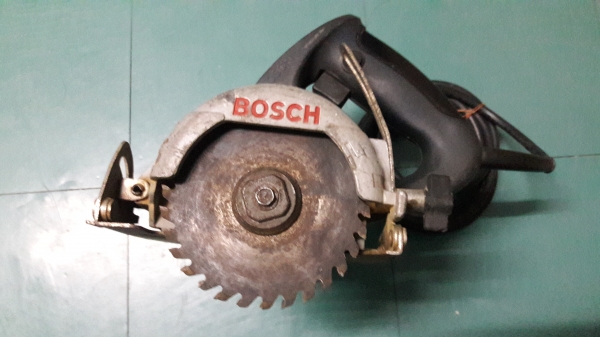 ขายเลื่อยวงเดือนตัดคอนกรีตและไม้ BOSCH ขนาด4 นิ้ว