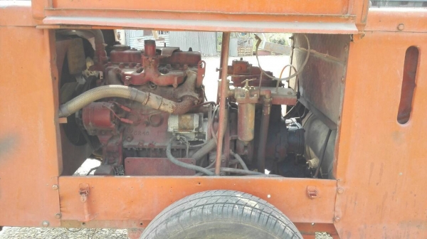 Sell> ขายเครื่องยิงทราย AIRMAN 175 มาพร้อมกับเครื่องดีเซล อีซูซุ 240 เดิมใช้ยิงทรายรถเกี่ยวข้าวครับ เครื่องใช้งานอยู่ เอาไปพร้อมใช้งานได้ทันทีครับ