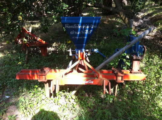 ขายเครื่องฝังปุ๋ย