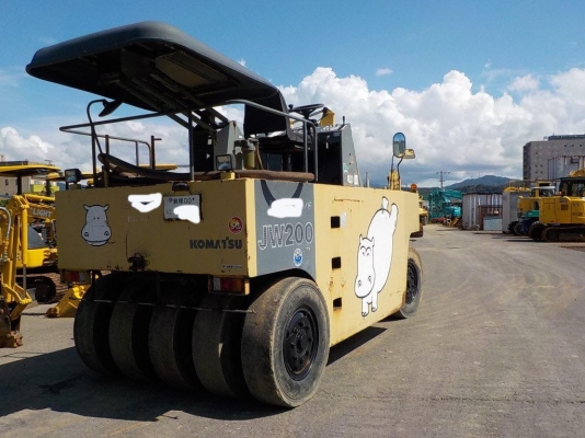 รถบดล้อยาง 9 ล้อ Komutsu JW200 #10216 1993yr 1432hrs รถนำเข้าจากญี่ปุ่นค่ะ สนใจติดต่อ ใหม่ 061-4194022