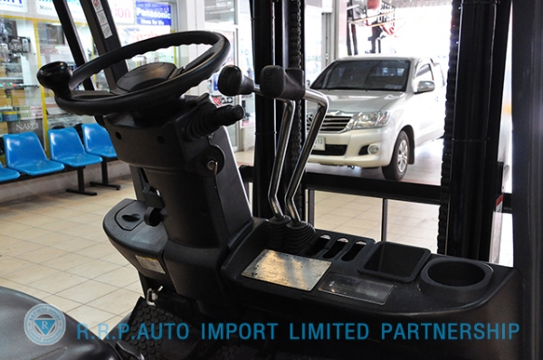 ขายรถโฟล์คลิฟท์มือสอง TOYOTA รุ่น 8FG20 ราคา xxx,xxx บาท นำเข้าจากประเทศญี่ปุ่น 100\% ไม่เคยใช้งานในไทย