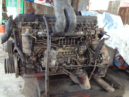 ขายเครื่อง มิตซู 6m61 225 แรง