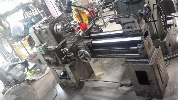 ขายครับขายเครื่องกลึงไต้หวันขนาด 5 ฟุต 2 เพลา รูผ่าน 2" มีเบรค เครื่องเงียบ ระบบใช้งานได้ปกติ สภาพใช้งานอยู่ ลองได้ 55000 บาท เอก ปทุม 0814583376 ขายครับขายเครื่องกลึงไต้หวันขนาด 5 ฟุต 2 เพลา รูผ่าน 2" มีเบรค เครื่องเงียบ ระบบใช้งานได้ปกติ สภาพใช้งานอยู่ ลองได้ 55000 บาท เอก ปทุม 0814583376