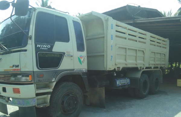 สิบล้อ ฮีโน่ FM3H195 ปี39 เครืองเกียร์ ดั้มสภาพดีสวยเดิมๆพร้อมใช้ ทะเบียนพร้อมโอน ราคา 875,000บ ต่อรองได้ สิบล้อ ฮีโน่ FM3H195 ปี39 เครืองเกียร์ ดั้มสภาพดีสวยเดิมๆพร้อมใช้ ทะเบียนพร้อมโอน ราคา 875,000บ ต่อรองได้