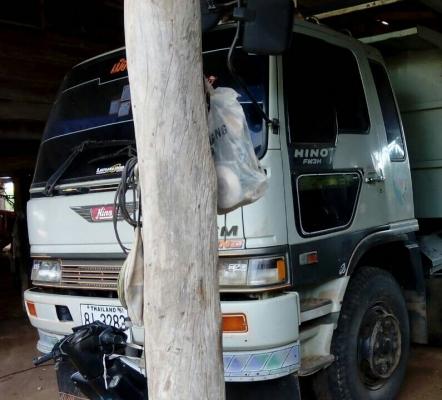 สิบล้อ ฮีโน่ FM3H195 ปี39 เครืองเกียร์ ดั้มสภาพดีสวยเดิมๆพร้อมใช้ ทะเบียนพร้อมโอน ราคา 875,000บ ต่อรองได้ สิบล้อ ฮีโน่ FM3H195 ปี39 เครืองเกียร์ ดั้มสภาพดีสวยเดิมๆพร้อมใช้ ทะเบียนพร้อมโอน ราคา 875,000บ ต่อรองได้