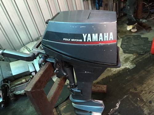 ขายเครื่องเรือ yamaha 9.9 สี่จังหวะ