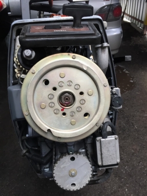 ขายเครื่องเรือ yamaha 9.9 สี่จังหวะ