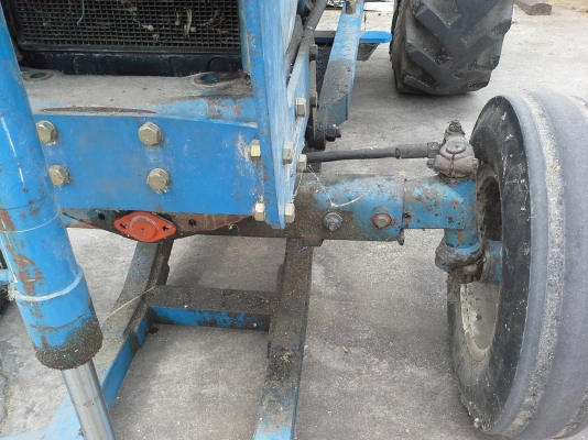 รถไถ Ford 6600