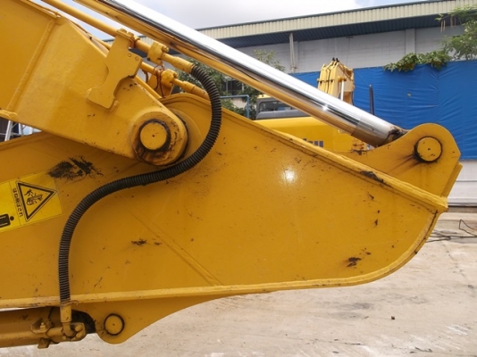 Komutsu PC200-7 #205545 ปี 2003 แทร็ก 70 รถนำเข้าจากญี่ปุ่น สนใจติดต่อ ใหม่ 061-4194022