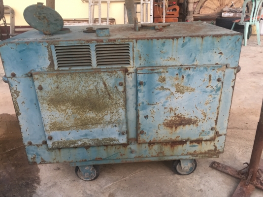 เครื่องเชื่อมภาคสนามพร้อมเครื่องปั่นไฟ  7.5kW 110V พร้อมใช้งาน สนใจโทร. 0818481185 0914902228  เอ