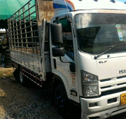 หกล้อ อีซูซุ NPR150ปี52ยาว5ม สภาพดีสวยบางเดิมพร้อมใช้ ทะเบียนพร้อมโอน ราคา 675,000บ ราคาตัดพ่อค้าเลย ครับ