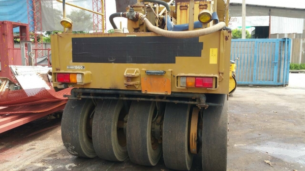 ขายรถบดTS150 เก่านอกพร้อมใช้งานยังไม่เคยใช้งายในเมีองไทย ติดต่อคุณอ๊อฟ พิจิตร 086-737-9991 ขายรถบดTS150 เก่านอกพร้อมใช้งานยังไม่เคยใช้งายในเมีองไทย ติดต่อคุณอ๊อฟ พิจิตร 086-737-9991