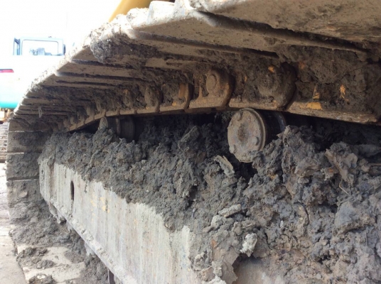 ขายPC200-7 ชั่วโมง9XXX เอกสารครบพร้อมใช้ช่วงล่างเต็ม ติดต่อคุณอ๊อฟ พิจิตร 086-737-9991