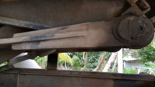 รถอีซุซุ 10 ล้อดั้ม FXZ 270 แรงม้า ปี 48.  ( ขายแม่ , ลูก. )    สนใจติดต่อ  081 - 6079515