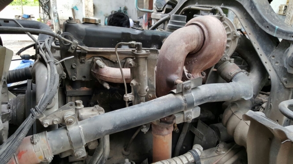 รถอีซุซุ 10 ล้อดั้ม FXZ 270 แรงม้า ปี 48.  ( ขายแม่ , ลูก. )    สนใจติดต่อ  081 - 6079515