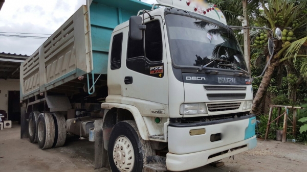 รถอีซุซุ 10 ล้อดั้ม FXZ 270 แรงม้า ปี 48.  ( ขายแม่ , ลูก. )    สนใจติดต่อ  081 - 6079515