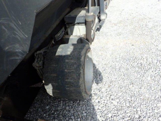 ขายครับ Mitsubishi MF61MD รถปูยางมะตอย เก่านอก ติดต่อ 098-246-3778 , 089-062-8275 น๊อค Line id: nock604