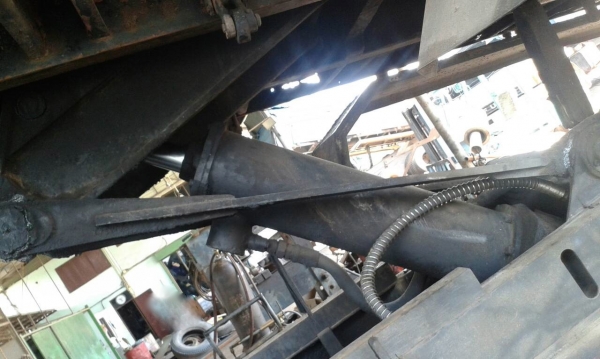 รถมิตซู 10 ล้อดั้ม FN527 / 190 แรงม้า.    สนใจติดต่อ  081 - 6079515