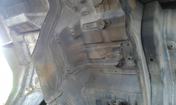 รถมิตซู 10 ล้อดั้ม FN527 / 190 แรงม้า.    สนใจติดต่อ  081 - 6079515