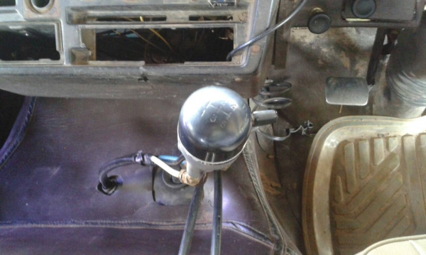 รถมิตซู 10 ล้อดั้ม FN527 / 190 แรงม้า.    สนใจติดต่อ  081 - 6079515