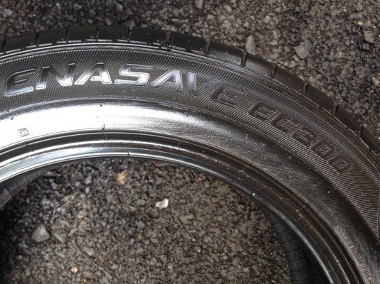 ยางDUNLOP 205 55R16ปี2014สวยถูกคุ้ม ยางDUNLOP 205 55R16ปี2014สวยถูกคุ้ม