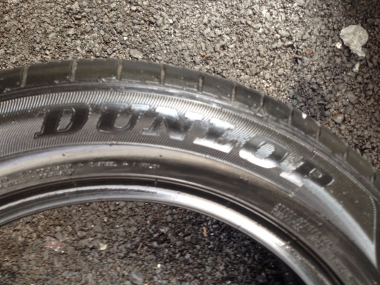 ยางDUNLOP 205 55R16ปี2014สวยถูกคุ้ม ยางDUNLOP 205 55R16ปี2014สวยถูกคุ้ม