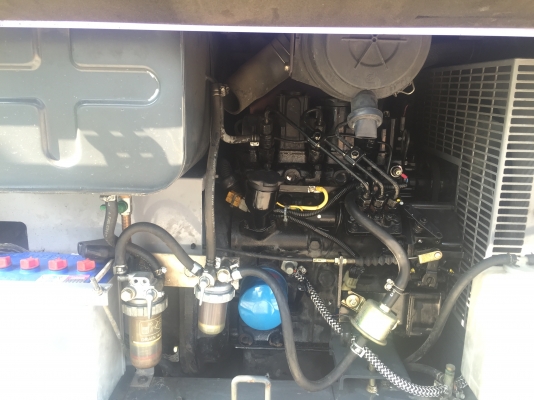 เครื่องเชื่อมภาคสนามพร้อมเครื่องปั้นไฟ Airman PDW300SN 300A 10KVA พร้อมใช้งาน สนใจโทร. 0818481185 0914902228