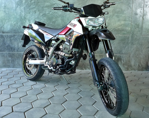 ขาย D-TrackerX 250 โฉมปี 2011 สีขาว-แดง ลดราคา 89,000
