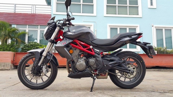 มาใหม่จ้า TNT300 2015 วิ่ง 500 กิโลตรวจสอบได้ ขายถูก พร้อมขี่ ต่อรองได้ครับ