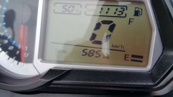 มาใหม่จ้า TNT300 2015 วิ่ง 500 กิโลตรวจสอบได้ ขายถูก พร้อมขี่ ต่อรองได้ครับ