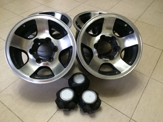 ล้อลาย vx 80 ขอบ 15 สวยๆครับ