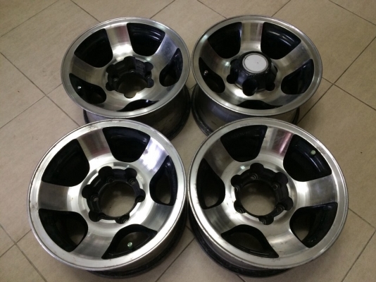 ล้อลาย vx 80 ขอบ 15 สวยๆครับ