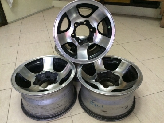 ล้อลาย vx 80 ขอบ 15 สวยๆครับ